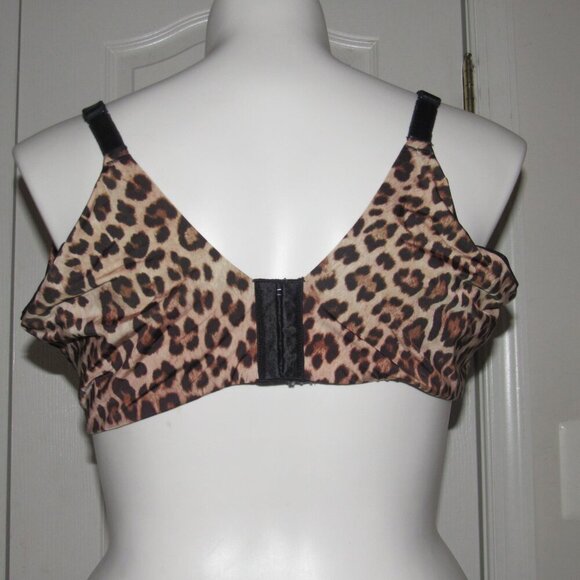 TORRID CURVE Back Smoothing Wire-Free Lightly Lined Everyday Leopard Bra Sz 46DD - Picture 3 of 5